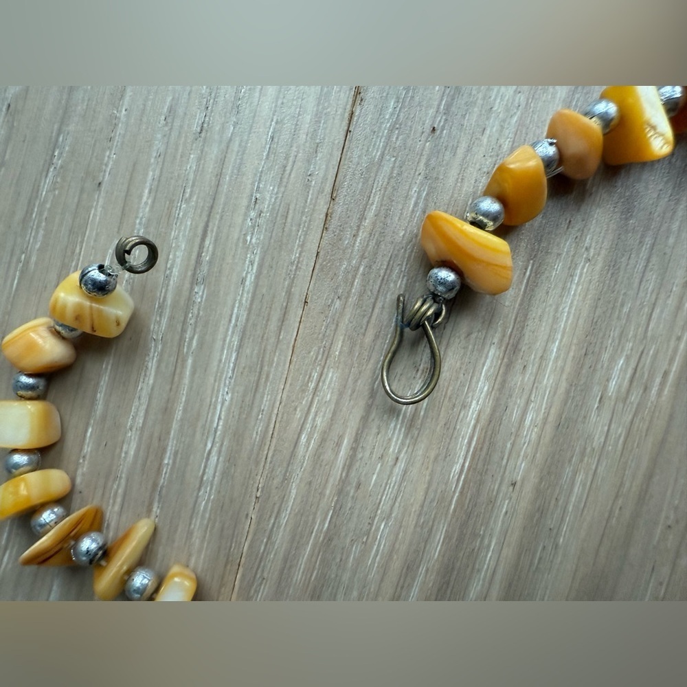 Vintage Yellow Beaded Jewelry Set with yellow stones, bracelet necklace charm - Picture 9 of 16